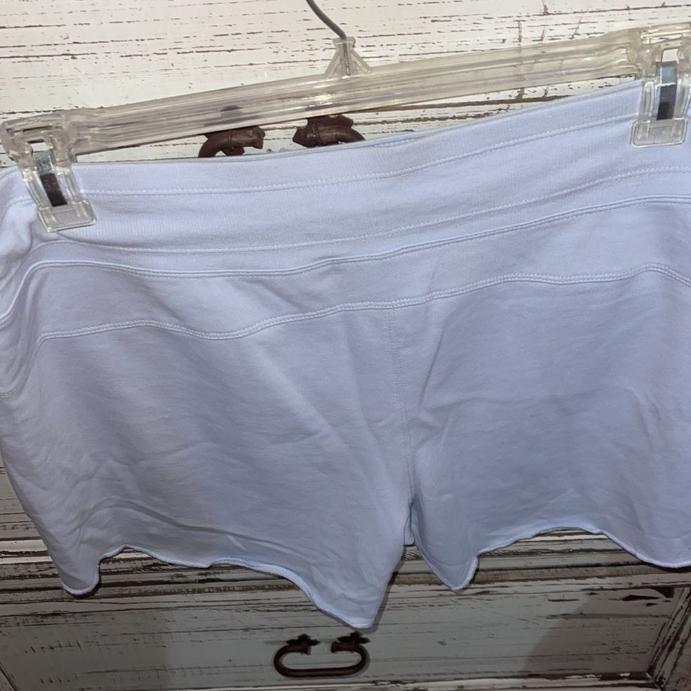 NWOT Calvin Klein lavender shorts with drawstring and pockets so cute X-Large - Picture 3 of 5